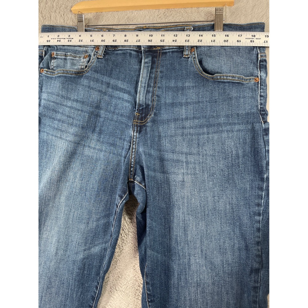 Lucky Brand 410 Athletic Straight Leg Jeans Mens W38xL31 Blue Denim Casual Chore - Picture 5 of 8